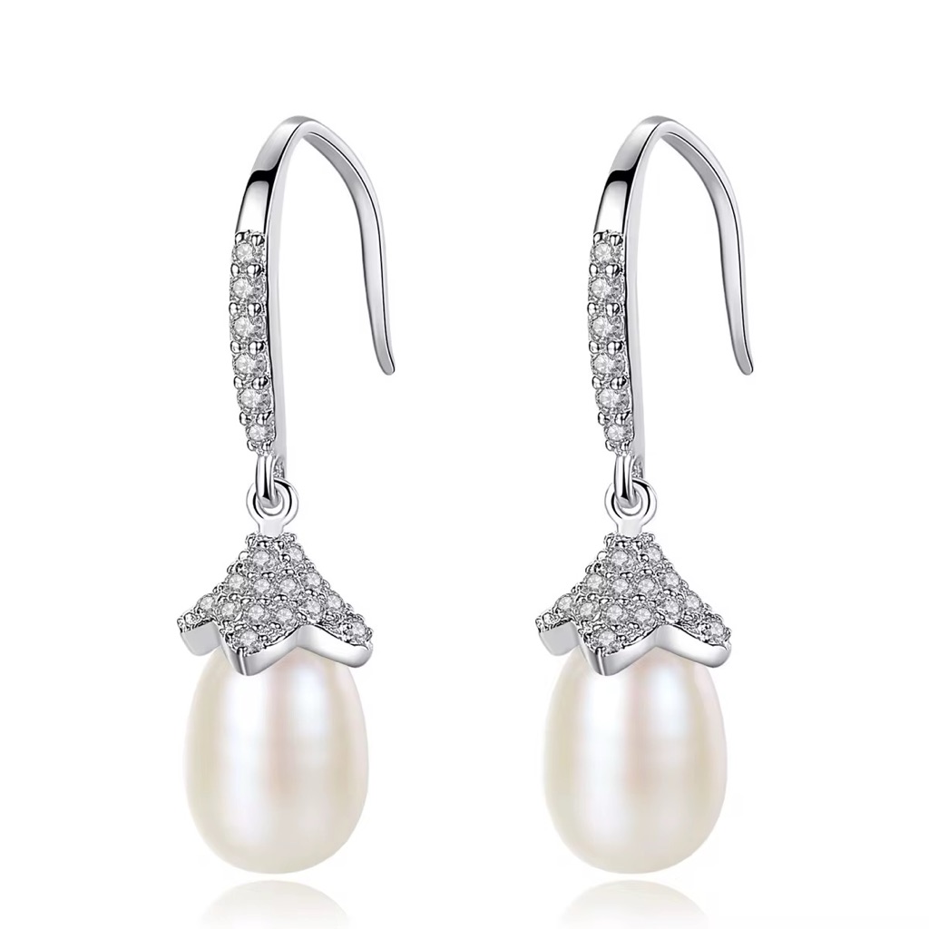 Exquisitely High-End White Pearl With 925 Silver Timeless Classic Drop Earrings